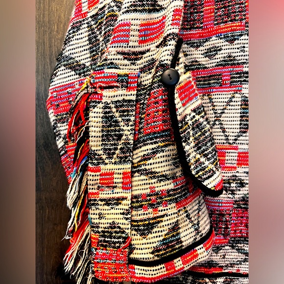 Bright Woven Aztec Pattern Jacket - Picture 4 of 5
